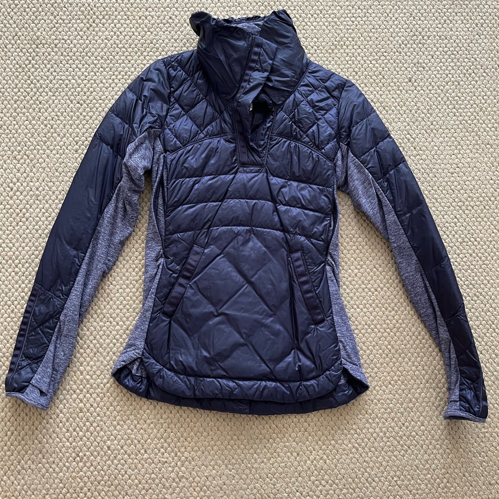 Lululemon Down for a Run Pullover in Purple Size 4